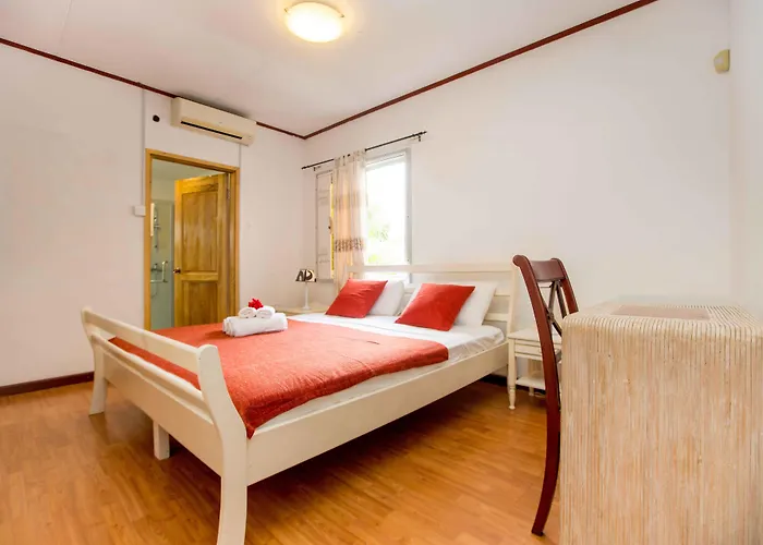 The Orchard Bed & Breakfast Grand Anse (Mahe)