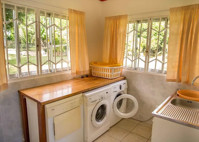 Bed & Breakfast The Orchard Grand Anse (Mahe)